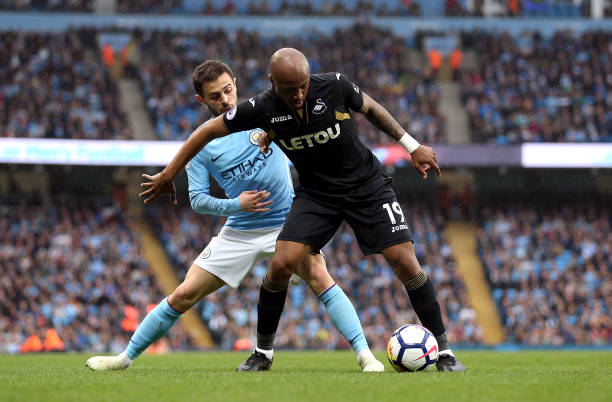 球隊受資金 球隊受資金